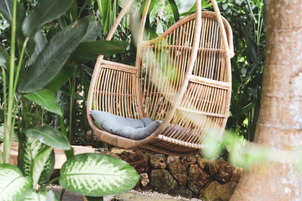 Villa Roots Tree House Uluwatu Exterior foto