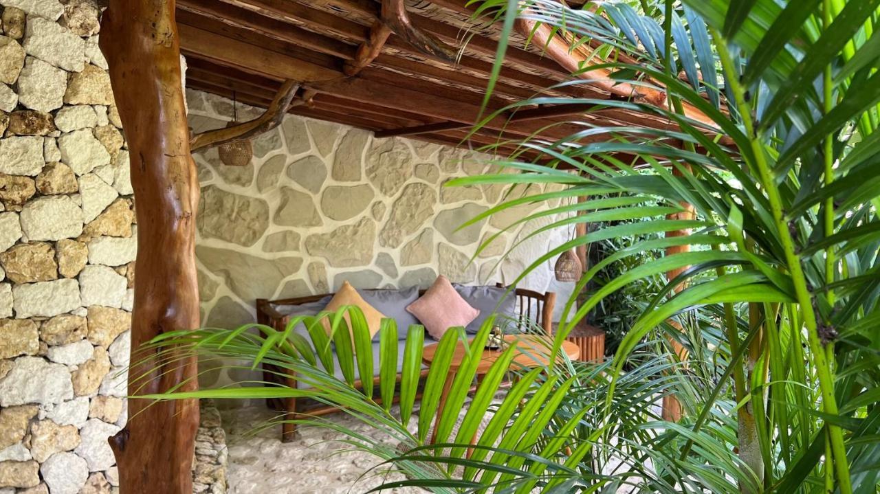 Villa Roots Tree House Uluwatu Exterior foto
